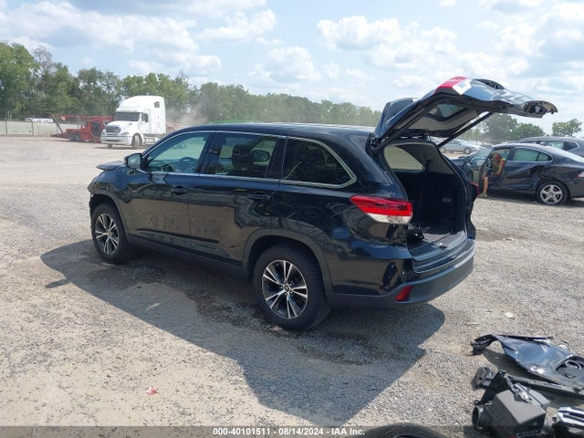 Toyota Highlander Le Plus 2019 5TDZZRFH4KS342632 Image 3