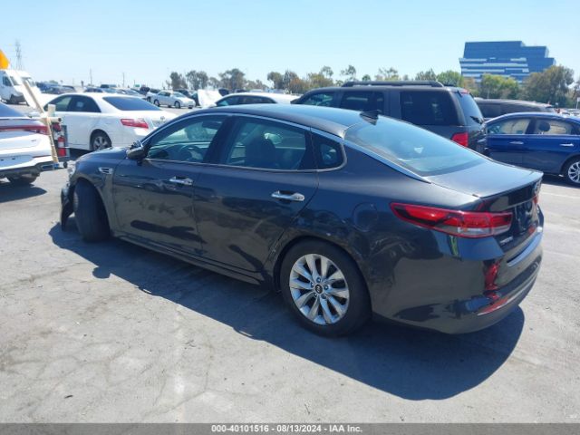 5XXGT4L39JG245396 KIA Optima S