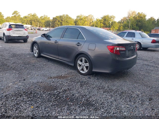 2014 TOYOTA CAMRY SE VIN: 4T1BF1FK4EU389369