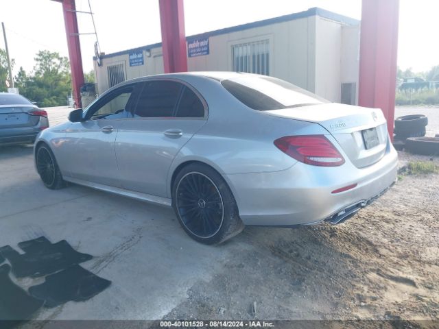 WDDZF4JB9KA637498 Mercedes-Benz E 300