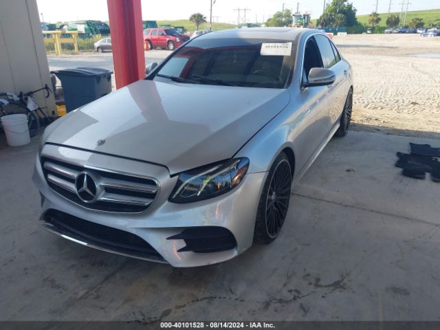 WDDZF4JB9KA637498 Mercedes-Benz E 300