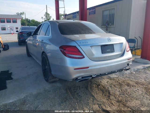 WDDZF4JB9KA637498 Mercedes-Benz E 300