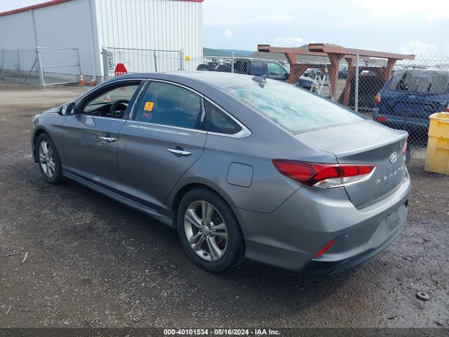 Hyundai Sonata Limited 2018 5NPE34AF3JH634592 Image 3