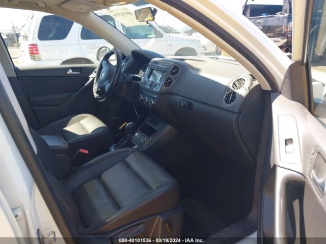 2014 VOLKSWAGEN TIGUAN WVGAV3AX3EW569430 Photo 4