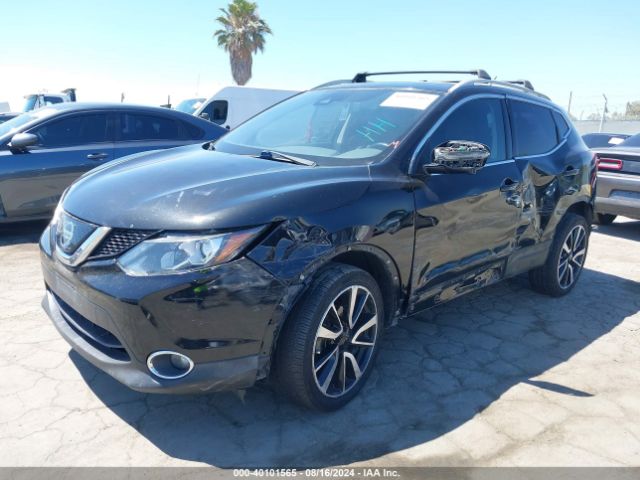 JN1BJ1CP3JW195520 Nissan Rogue Sport Sl