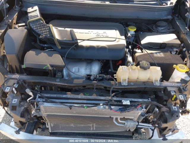 1C4PJLLB9MD144137 Jeep Cherokee Altitude Fwd