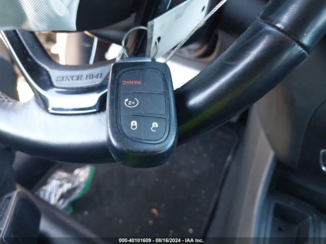 1C4PJLLB9MD144137 Jeep Cherokee Altitude Fwd