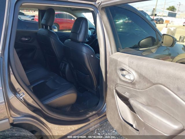 1C4PJLLB9MD144137 Jeep Cherokee Altitude Fwd