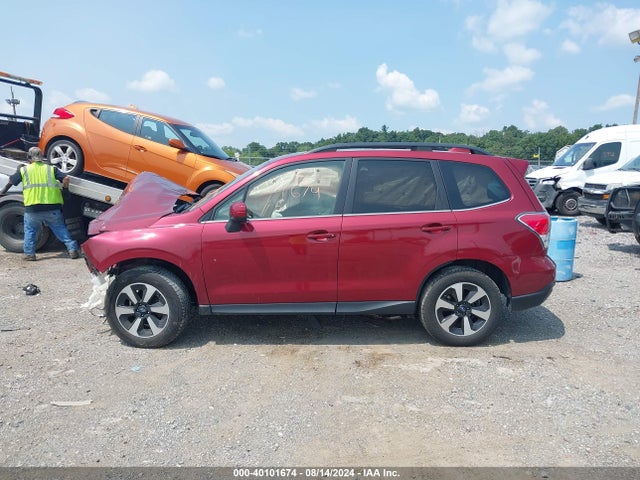 JF2SJARC1JH576242 Subaru Forester 2.5i Limited