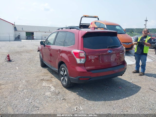JF2SJARC1JH576242 Subaru Forester 2.5i Limited