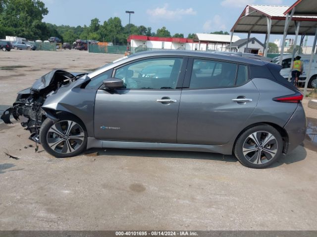 1N4AZ1CP5JC305220 Nissan Leaf Sl