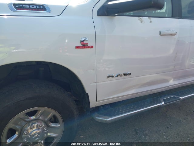 3C6UR5JL8NG239271 RAM 2500 Big Horn  4x4 8' Box