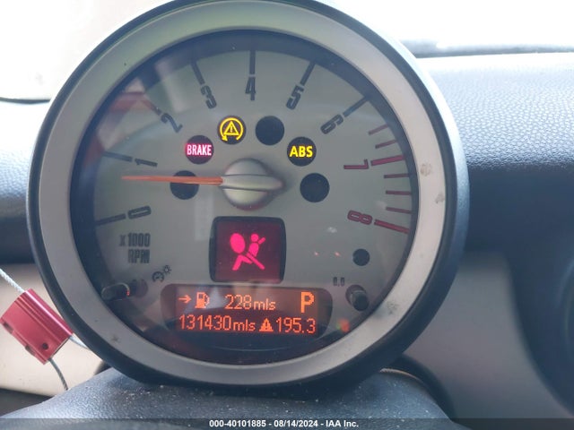 2009 MINI COOPER WMWMF33549TW78333 Photo 6