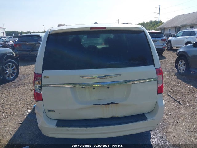 2C4RC1BG0ER295337 Chrysler Town & Country Touring