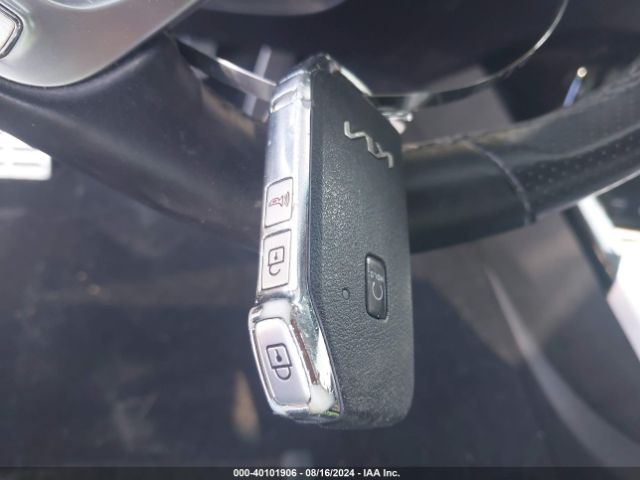 KNAE45LC3N6101581 KIA Stinger Gt1