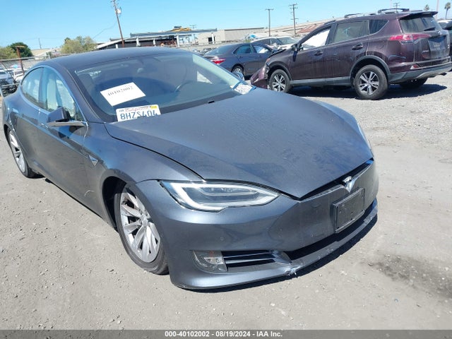 Tesla Model S 100d/75d/p100d 2018 5YJSA1E25JF291121 Image 1
