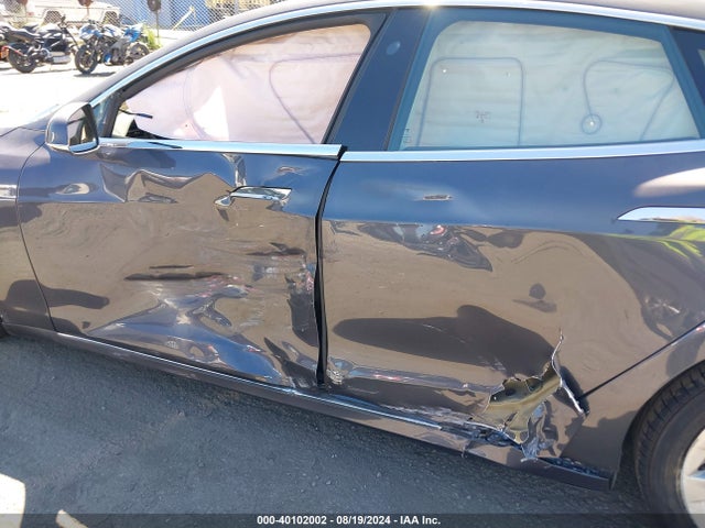 Tesla Model S 100d/75d/p100d 2018 5YJSA1E25JF291121 Image 14