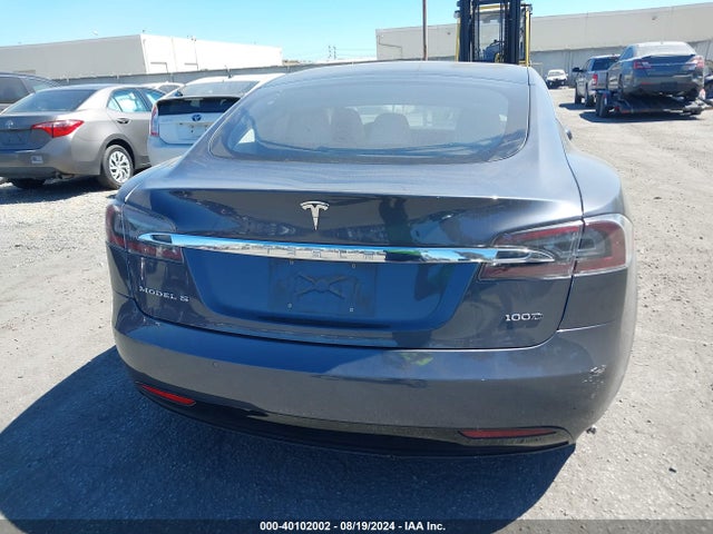 Tesla Model S 100d/75d/p100d 2018 5YJSA1E25JF291121 Image 16