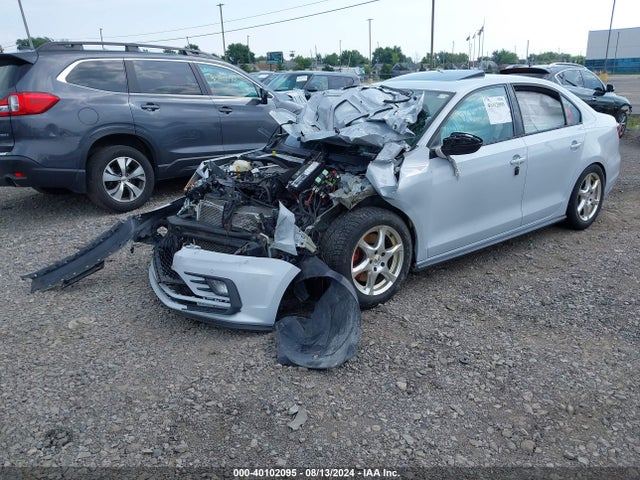 3VW5T7AJ1HM318213 Volkswagen JETTA GLI
