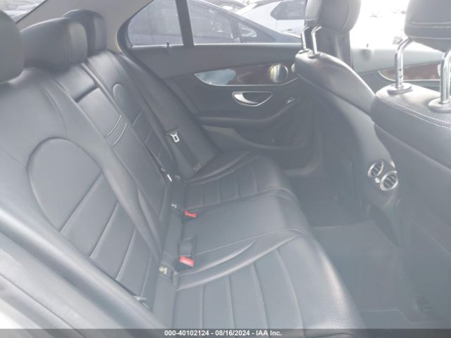 55SWF4JB1FU043318 Mercedes-Benz C 300 Luxury/sport