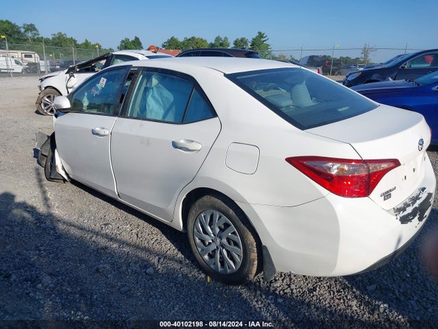 Toyota COROLLA LE 2017 2T1BURHE3HC801508 Image 3