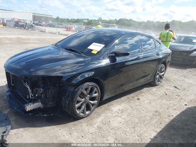 1C3CCCDG1FN617937 Chrysler 200 S