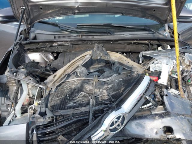5TDKKRFH9GS156940 Toyota Highlander Xle V6