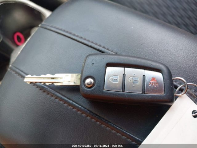 JN8AT2MT9HW390945 Nissan ROGUE S