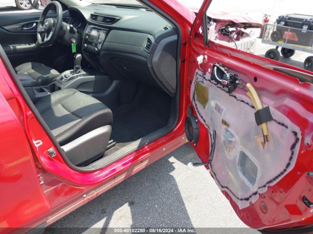 JN8AT2MT9HW390945 Nissan ROGUE S