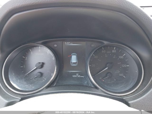 JN8AT2MT9HW390945 Nissan ROGUE S