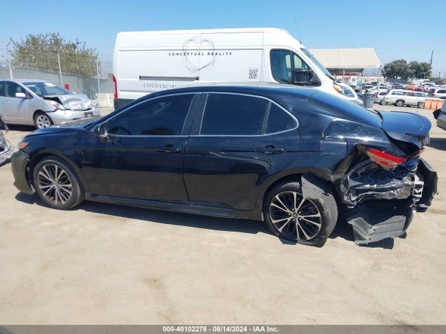 Toyota CAMRY SE 2018 JTNB11HK3J3021003 Image 14