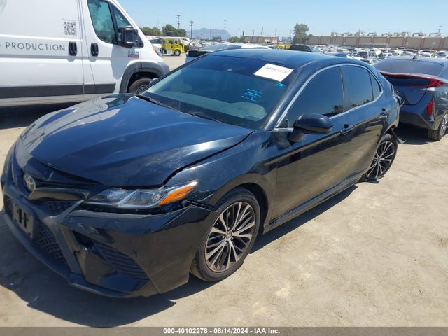 Toyota CAMRY SE 2018 JTNB11HK3J3021003 Image 2