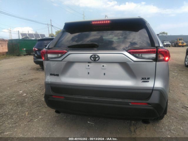 2T3A1RFV5PC353818 Toyota Rav4 Xle Premium