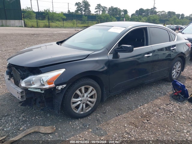 Nissan Altima 2.5 S 2014 1N4AL3AP2EC280282 Image 2