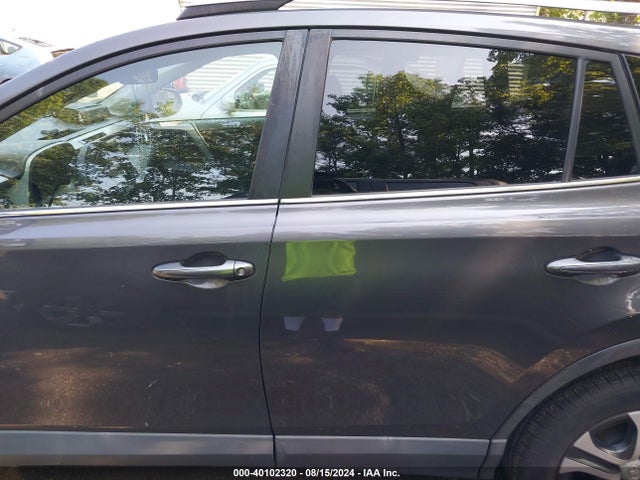Toyota RAV4 LE 2017 2T3BFREV0HW603408 Image 14