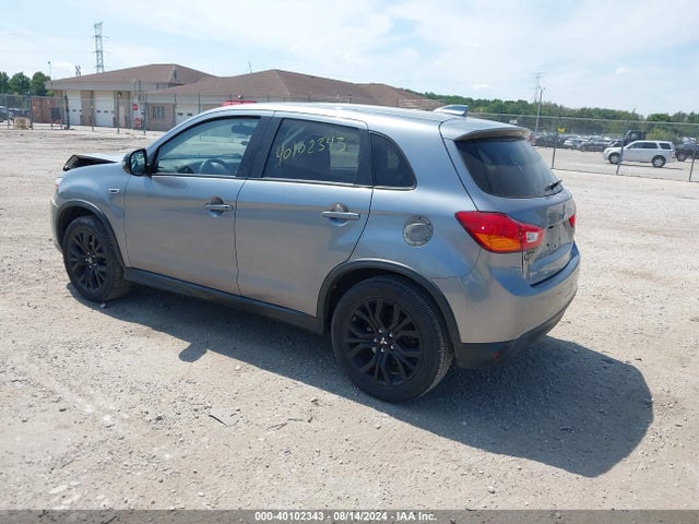 2017 MITSUBISHI OUTLANDER SPORT JA4AP3AU0HZ057156 Photo 2