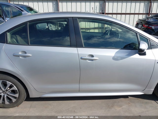Toyota Corolla Hybrid Le 2021 JTDEAMDE6MJ006465 Image 14