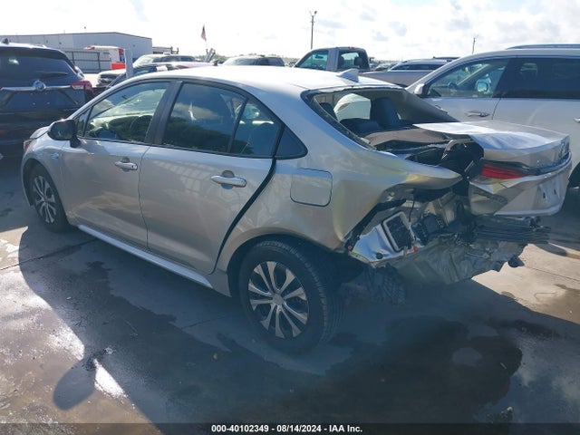 Toyota Corolla Hybrid Le 2021 JTDEAMDE6MJ006465 Image 3