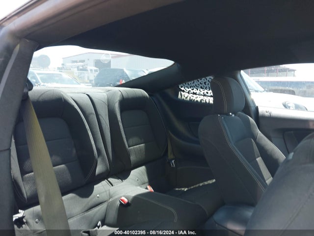 Ford Mustang V6 2016 1FA6P8AM2G5327282 Image 8