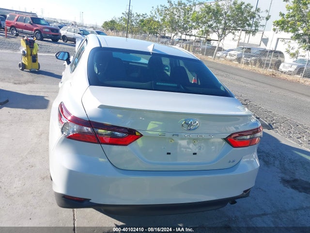 Toyota CAMRY LE 2024 4T1C11AK8RU235568 Image 16