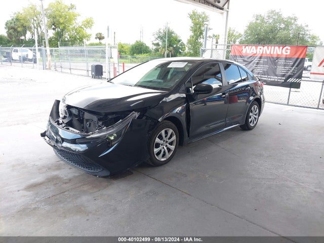 Toyota COROLLA LE 2022 5YFEPMAE4NP359125 Image 2