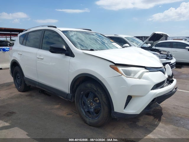 Toyota RAV4 LE 2016 JTMZFREV7GJ082165 главное изображение