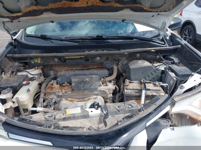 Toyota RAV4 LE 2016 JTMZFREV7GJ082165 Image 10