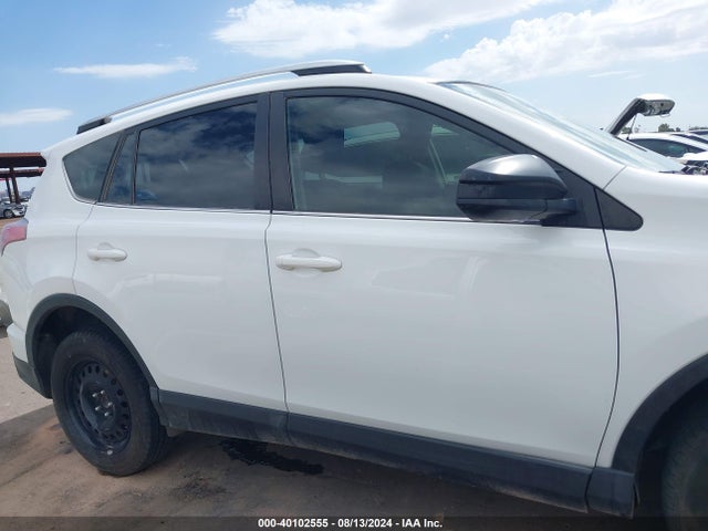 Toyota RAV4 LE 2016 JTMZFREV7GJ082165 Image 13