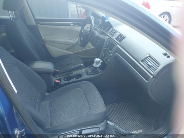 1VWAT7A38GC062118 Volkswagen Passat 1.8t R-line