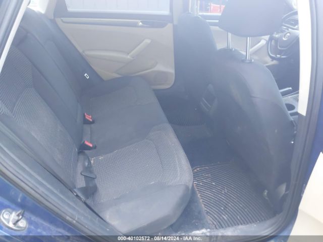 1VWAT7A38GC062118 Volkswagen Passat 1.8t R-line