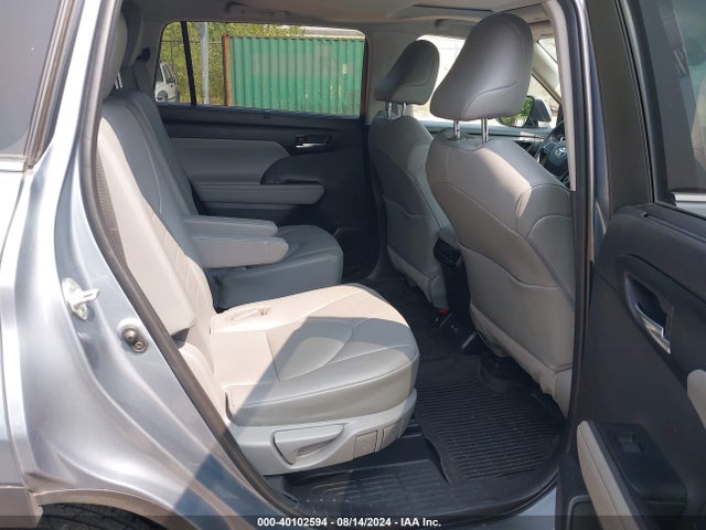Toyota Highlander Xle 2020 5TDGZRBH4LS009152 Image 8