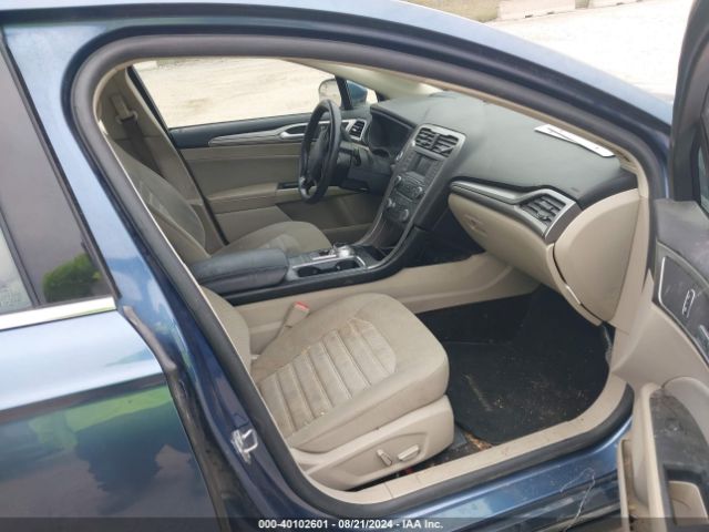 3FA6P0H70JR262759 Ford FUSION SE