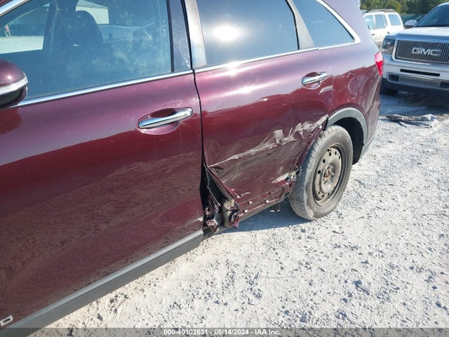 5XYPGDA55KG449456 KIA Sorento 3.3l Lx