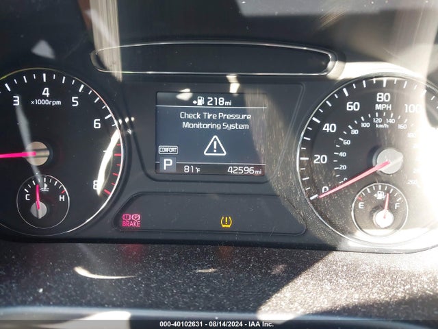 5XYPGDA55KG449456 KIA Sorento 3.3l Lx